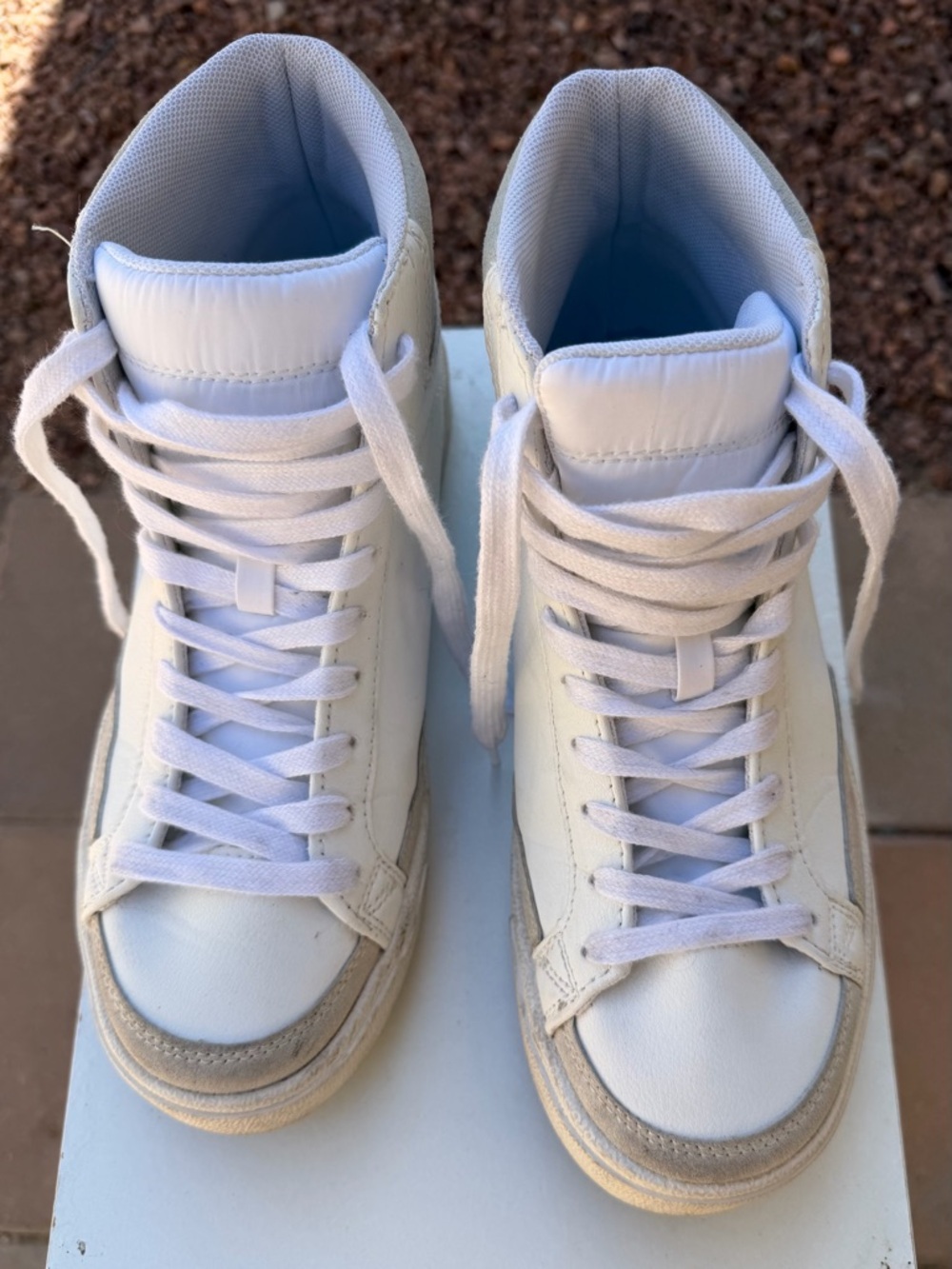 No Boundaries Casual High Top Sneakers, Women’s Size 8.5